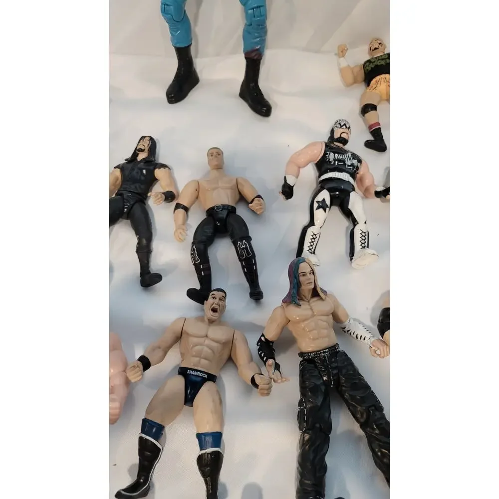Vintage WWF WWE WCW Wrestling Action Figure Lot 25 Jakks DDP Sting Austin Hogan